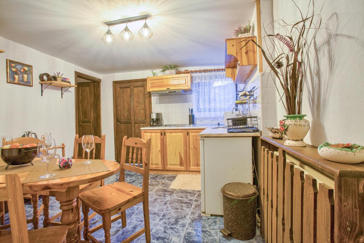4- Bdr House Monument Of Culture & Architecture By Flat Mаnager Apartment Bansko Bagian luar foto